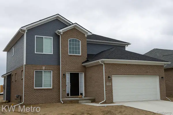 34616 John Bartley Circle, SterlingHeights, MI 48310