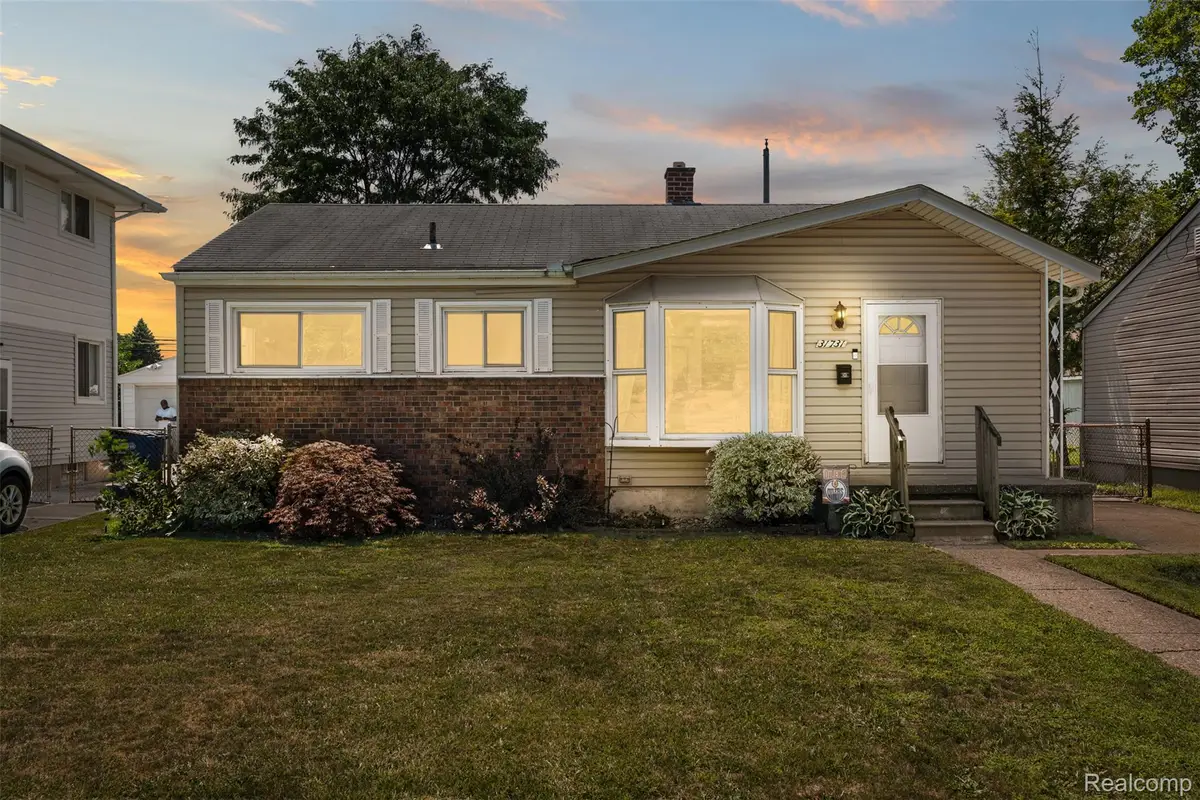 31731 Avondale Street, Westland, MI 48186 - #1