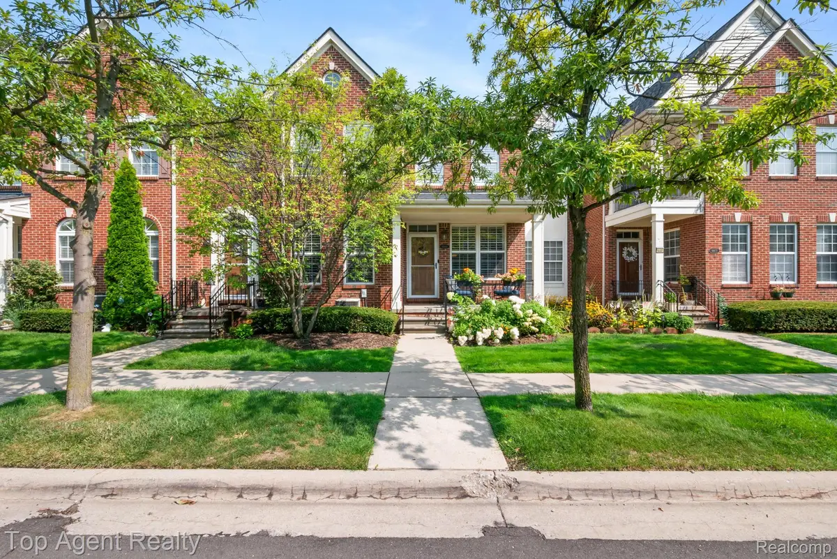 14443 Victoria Drive, Sterling Heights, MI 48313 - #1
