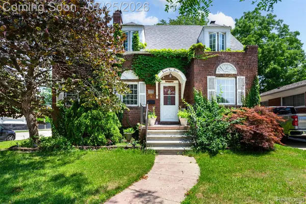 8911 Manor Avenue, AllenPark, MI 48101