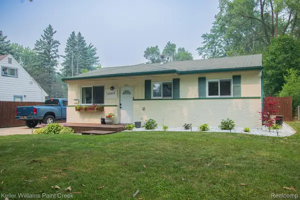 3809 Wedgewood Drive, Lansing, MI 48911