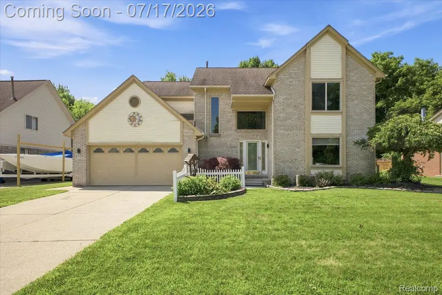28108 Ruby Ct., Chesterfield, MI 48047 - #2