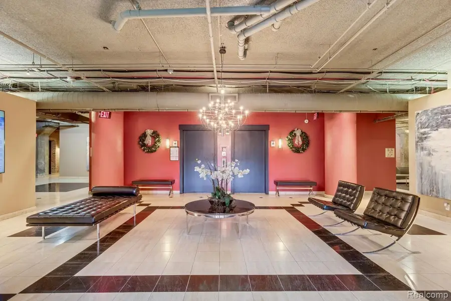 6533 E Jefferson Avenue #604, Detroit, MI 48207 - #3