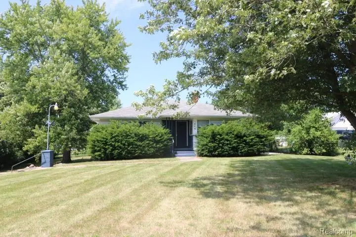 1404 S Graham Road, Flint, MI 48532 - #1