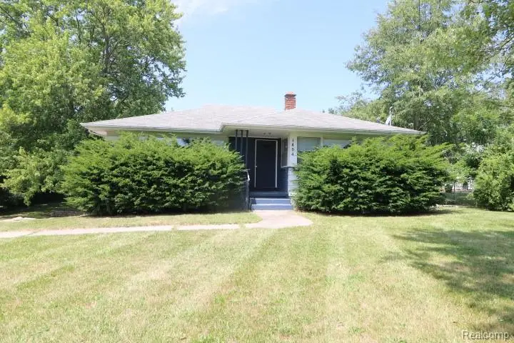 1404 S Graham Road, Flint, MI 48532 - #2
