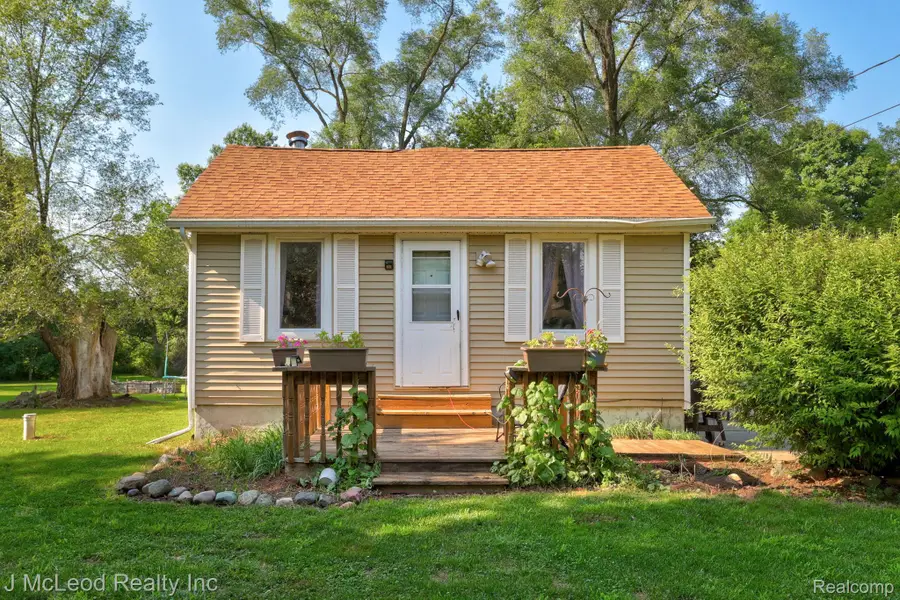 1170 W Dodge Road, Clio, MI 48420 - #3