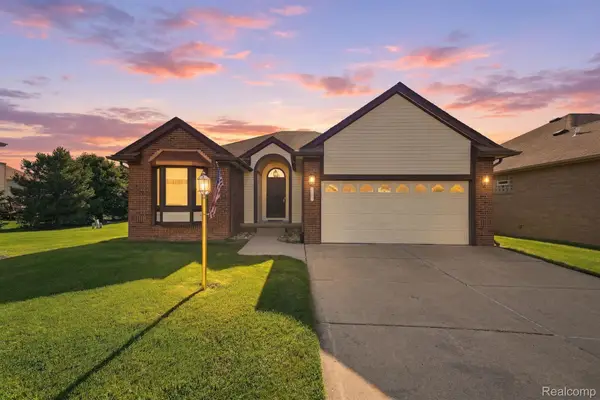 36464 Perfecta Court, ClintonTownship, MI 48035