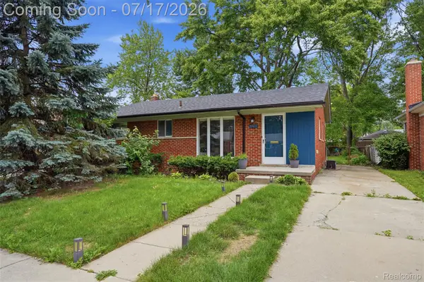 29697 Spoon, MadisonHeights, MI 48071