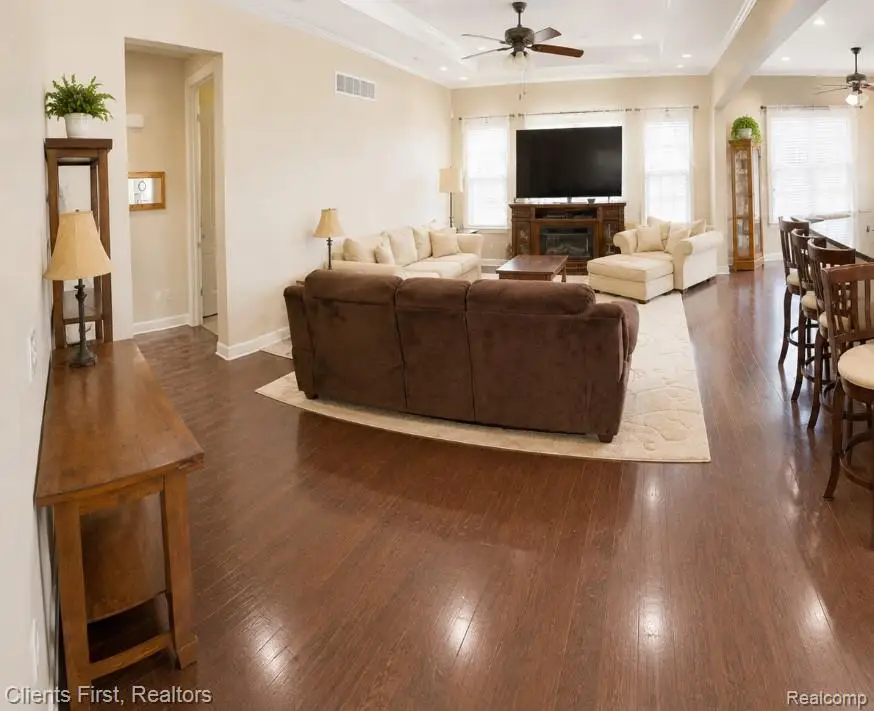318 Province Ln, Canton, MI 48188 - #2