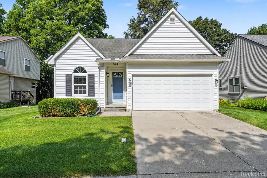 524 Mill Pond Drive, Fenton, MI 48430 - #2