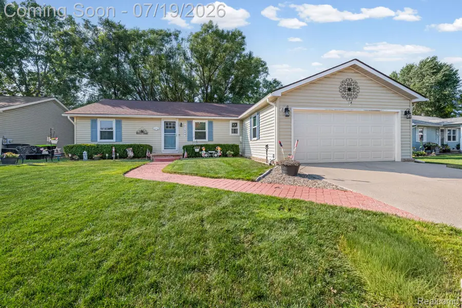 21699 Brookside North Drive, Macomb, MI 48044 - #3