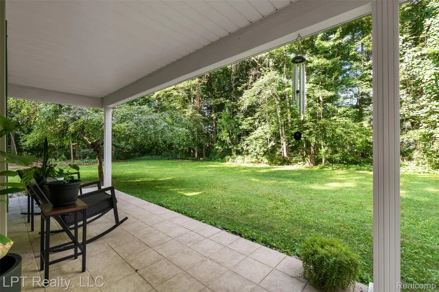 226 Nanita Drive, Montrose, MI 48457 - #3
