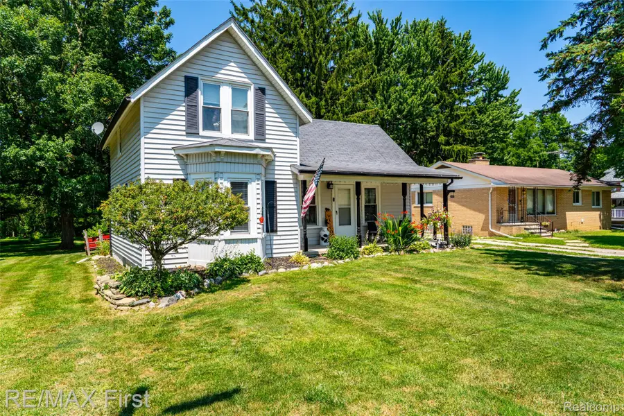34741 Maple Street, Memphis, MI 48041 - #2