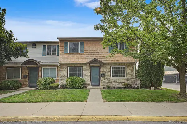 16535 Terrace Village Drive, Taylor, MI 48180