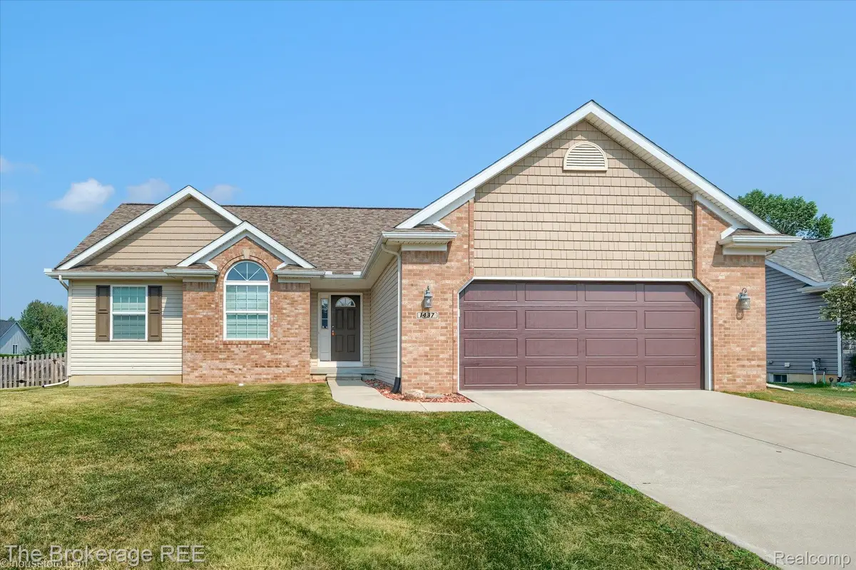 1437 Pondview Drive, Davison, MI 48423 - #1