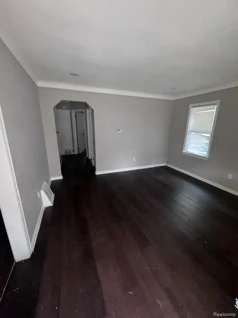 7337 Woodmont Avenue, Detroit, MI 48228 - #3