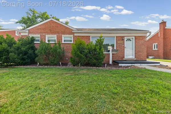 8950 Brentwood Street, Livonia, MI 48150