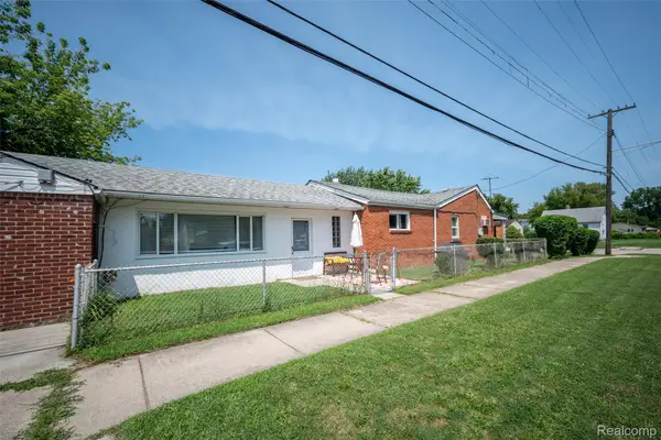 5990 Jackson Street, Taylor, MI 48180