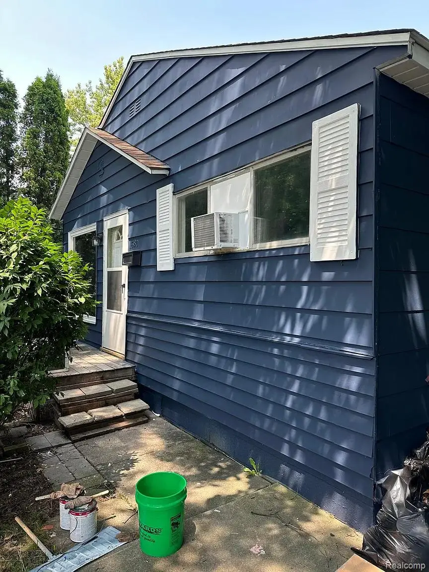 1580 University Avenue, Lincoln Park, MI 48146 - #2