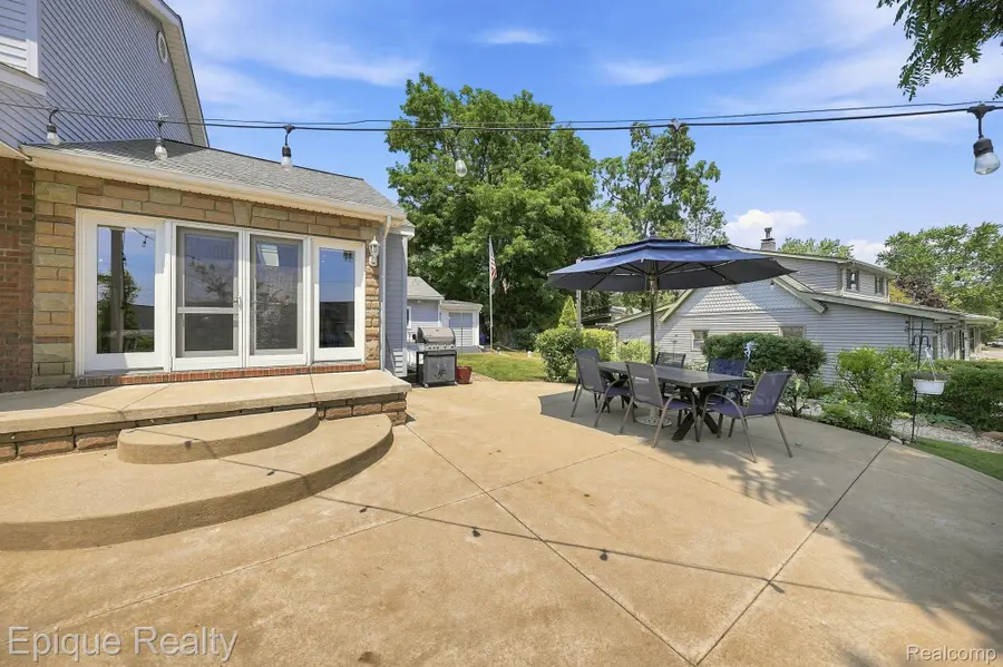 1642 Delmonte Street, Wolverine Lake, MI 48390 - #3