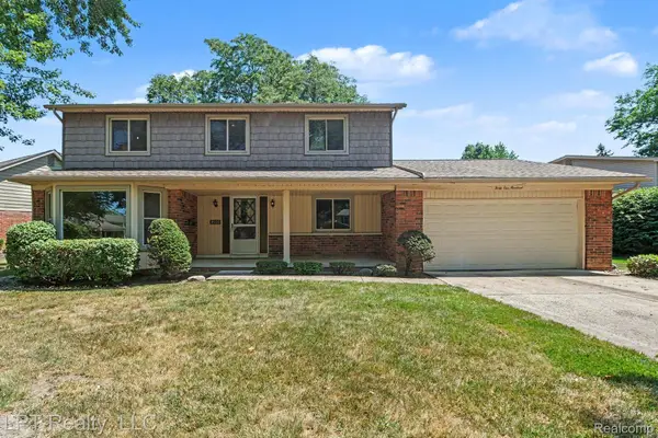 4100 Gatesford Circle Drive, Troy, MI 48085