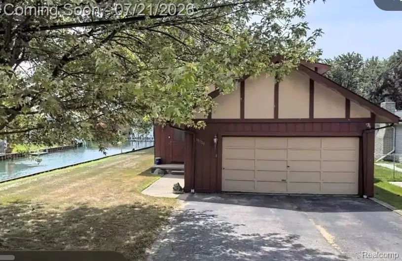 35754 Schmid Drive, New Baltimore, MI 48047 - #2
