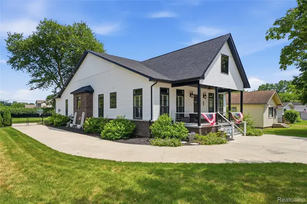 6393 Denton Road, Belleville, MI 48111