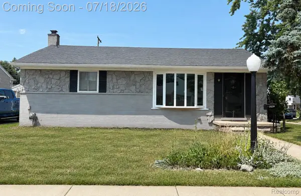 31214 Geraldine Street, Westland, MI 48185