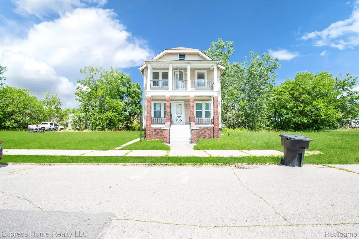 13484 Maine Street, Hamtramck, MI 48212 - #1