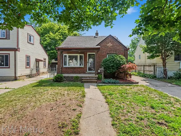 1023 Hoffman Avenue, RoyalOak, MI 48067