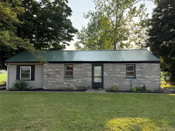 7601 W Us Highway 223, Adrian, MI 49221