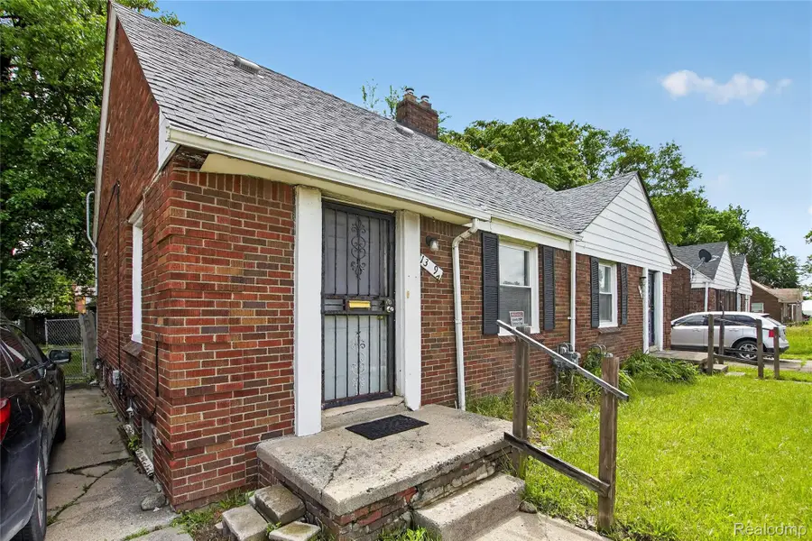 13588- 13592 Southfield, Detroit, MI 48227 - #2