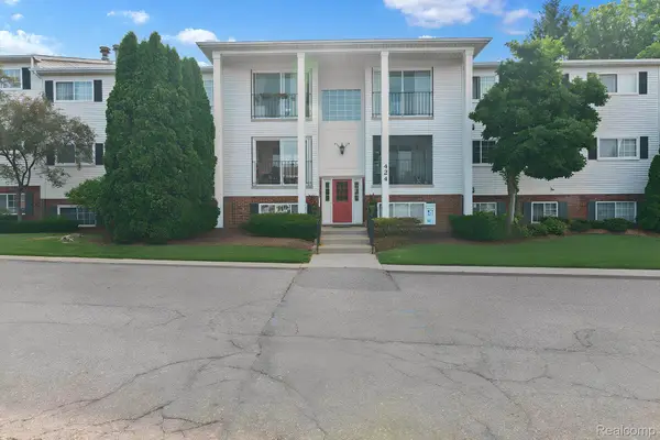424 Baldwin Avenue #81, Rochester, MI 48307