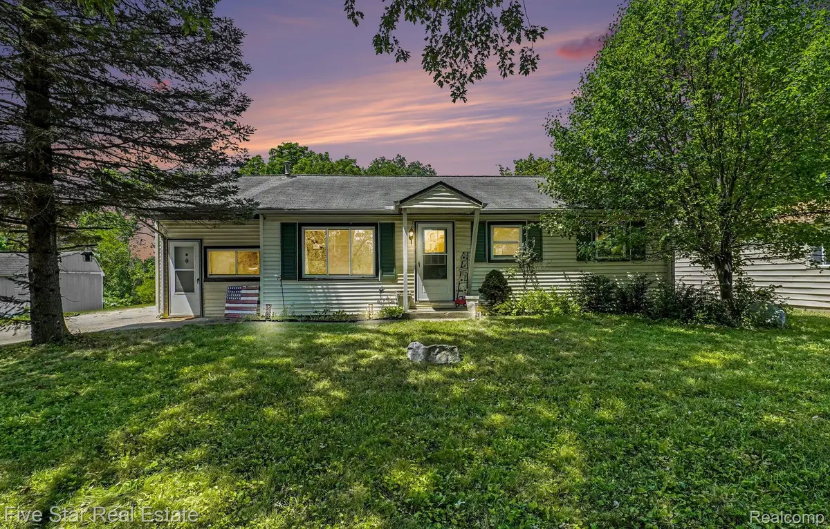14506 Eddy Lake Road, Fenton, MI 48430 - #1