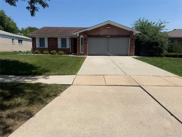 37540 Rosebush Street, SterlingHeights, MI 48310