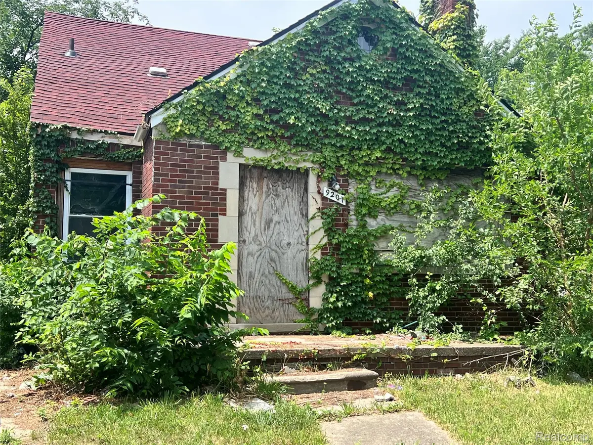 9201 Manistique Street, Detroit, MI 48224 - #1