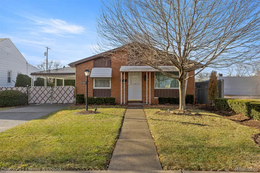 7120 Jackson Avenue, Taylor, MI 48180 - #2
