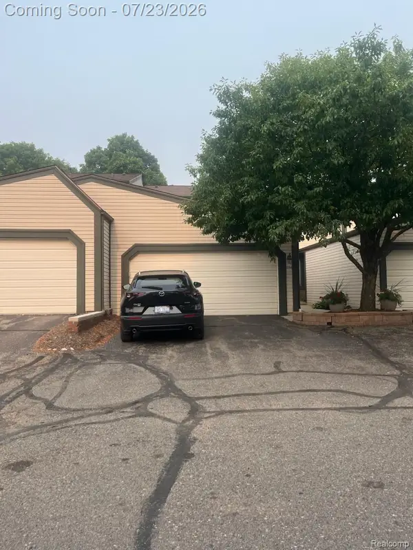 1254 Charleston Court, Northville, MI 48167