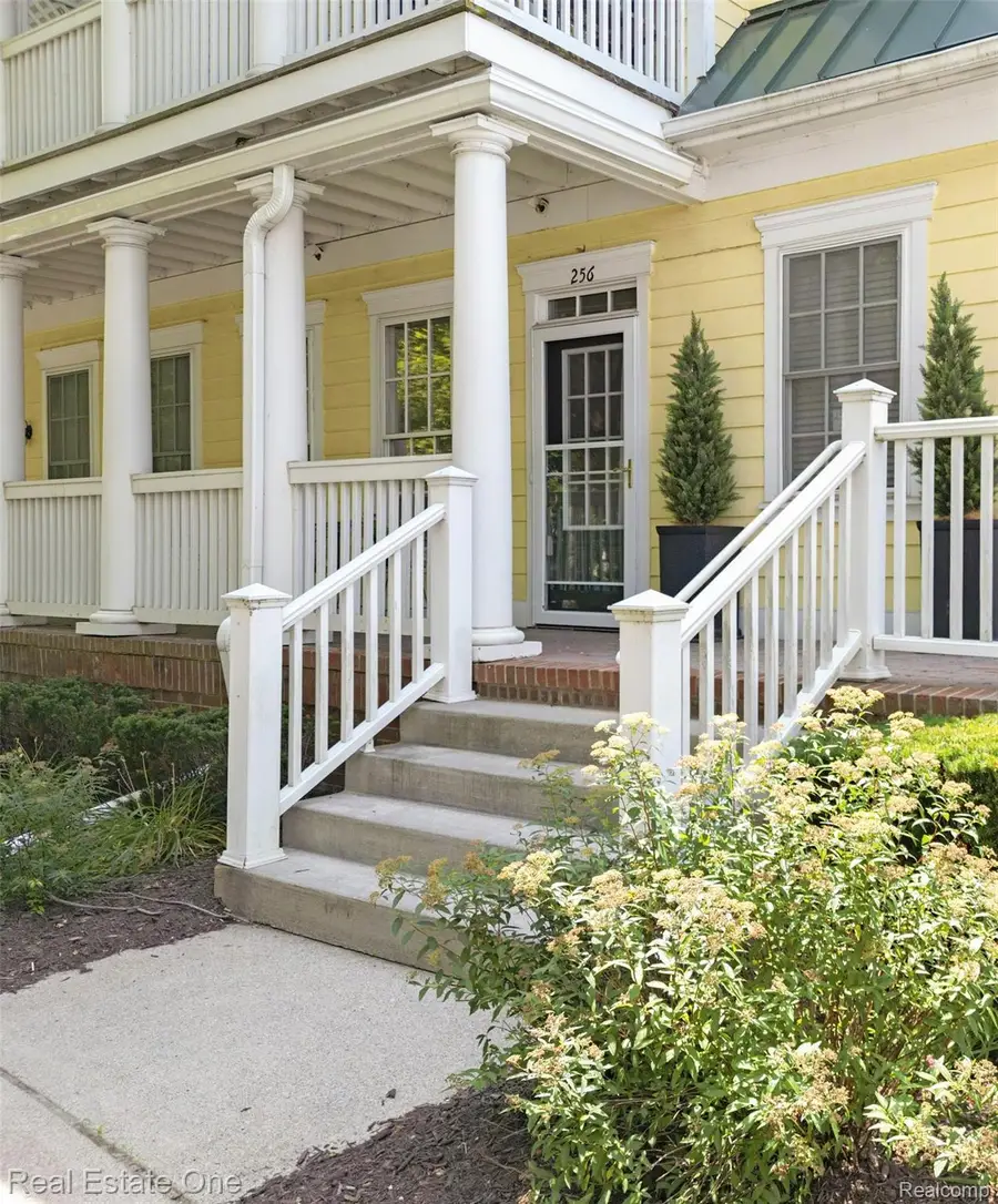 256 Constitution Street, Canton, MI 48188 - #2