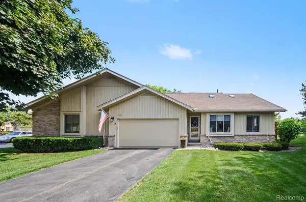 1991 Hunters Lane, LakeOrion, MI 48360