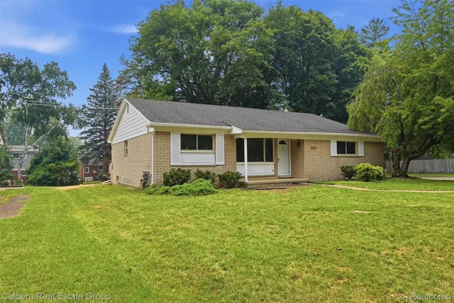 20291 Lacrosse Avenue, Southfield, MI 48076 - #2