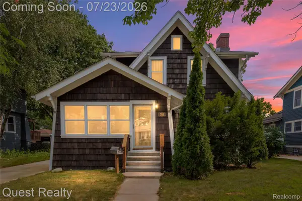703 Florence Avenue, RoyalOak, MI 48067