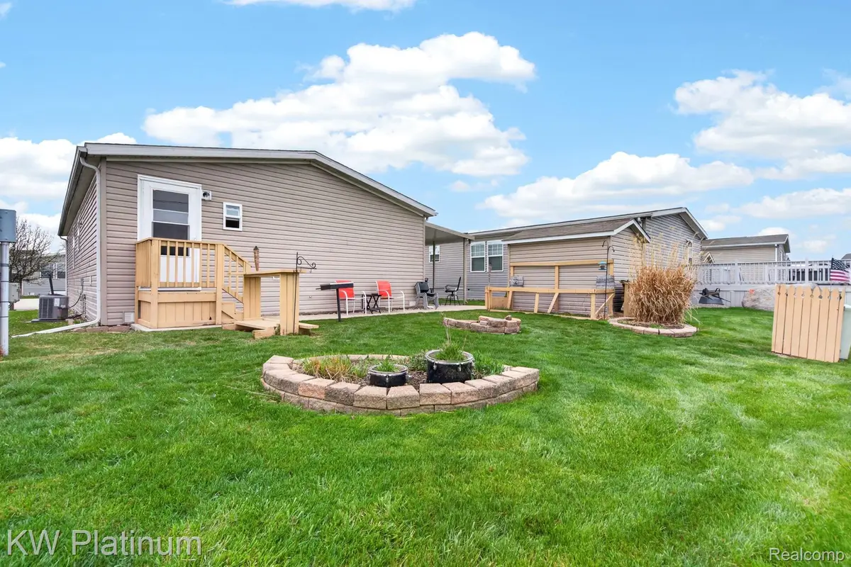 24494 Edwin, Brownstown, MI 48134 - #1
