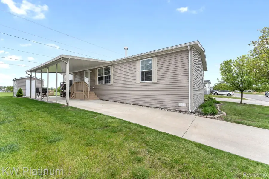 24494 Edwin, Brownstown, MI 48134 - #3