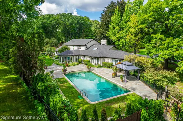 1381 Echo Lane, BloomfieldHills, MI 48302