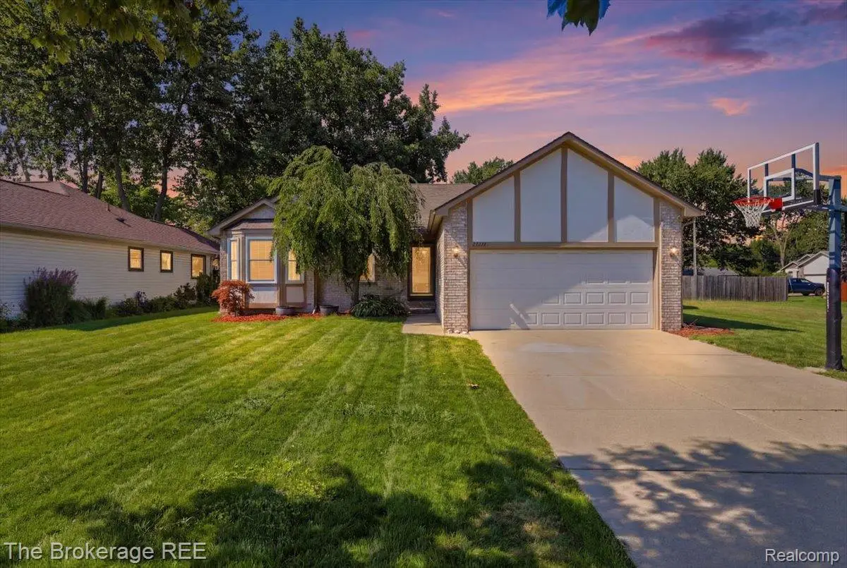 25739 Jeffery Court, Chesterfield, MI 48051 - #1