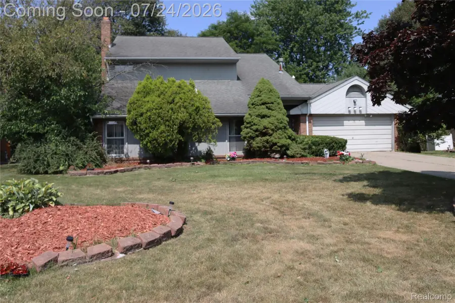 37860 Thames Drive, Farmington Hills, MI 48331 - #2