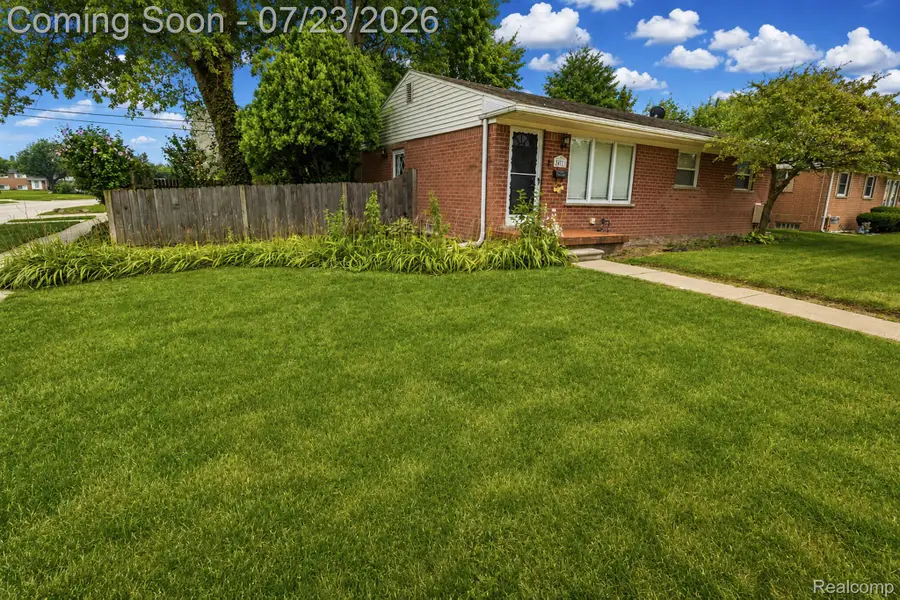 34011 Majestic Street, Westland, MI 48185 - #2