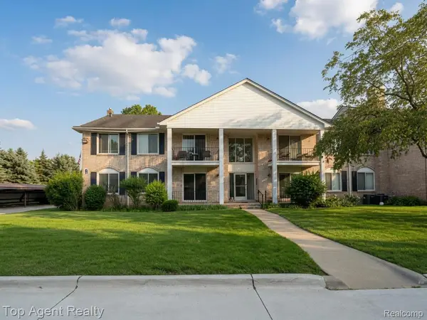 14211 Ivanhoe Drive, SterlingHeights, MI 48312