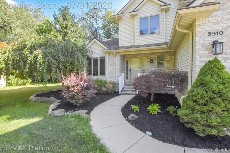 5940 Parent Drive, Brighton, MI 48116 - #3